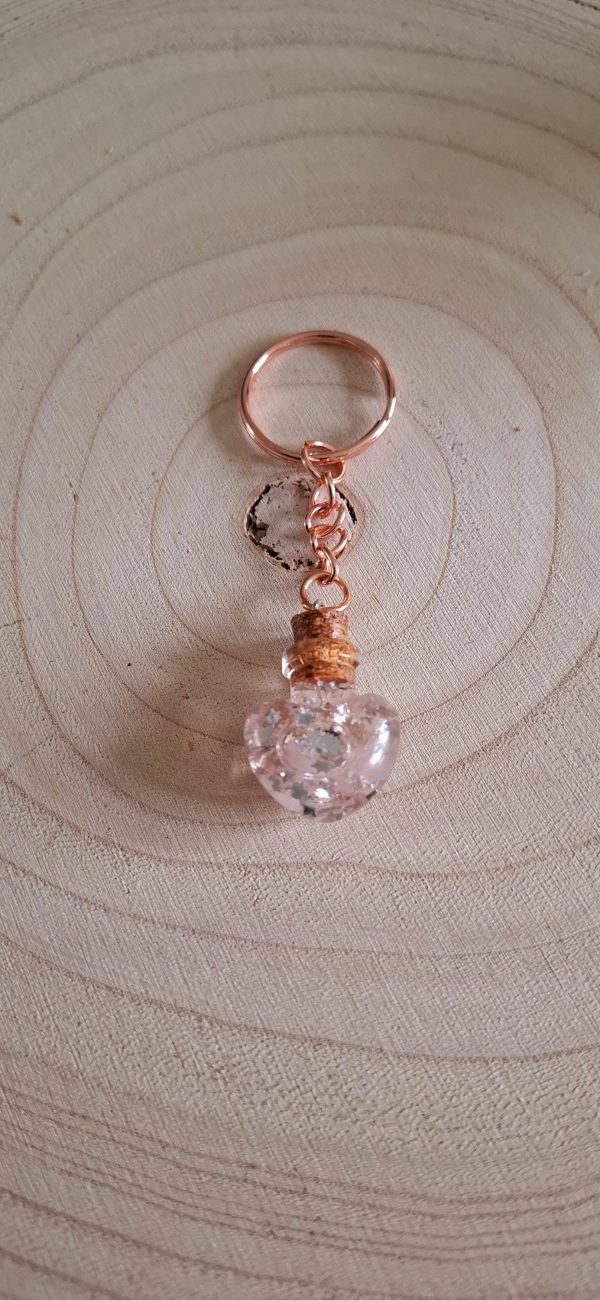 Porte-clé cœur boule à neige
Quartz rose/paillettes argent