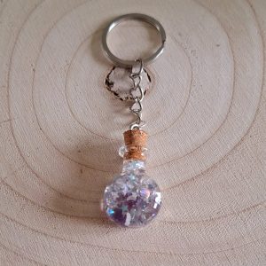 Porte-clé fiole boule à neige
Améthyste/paillettes argent